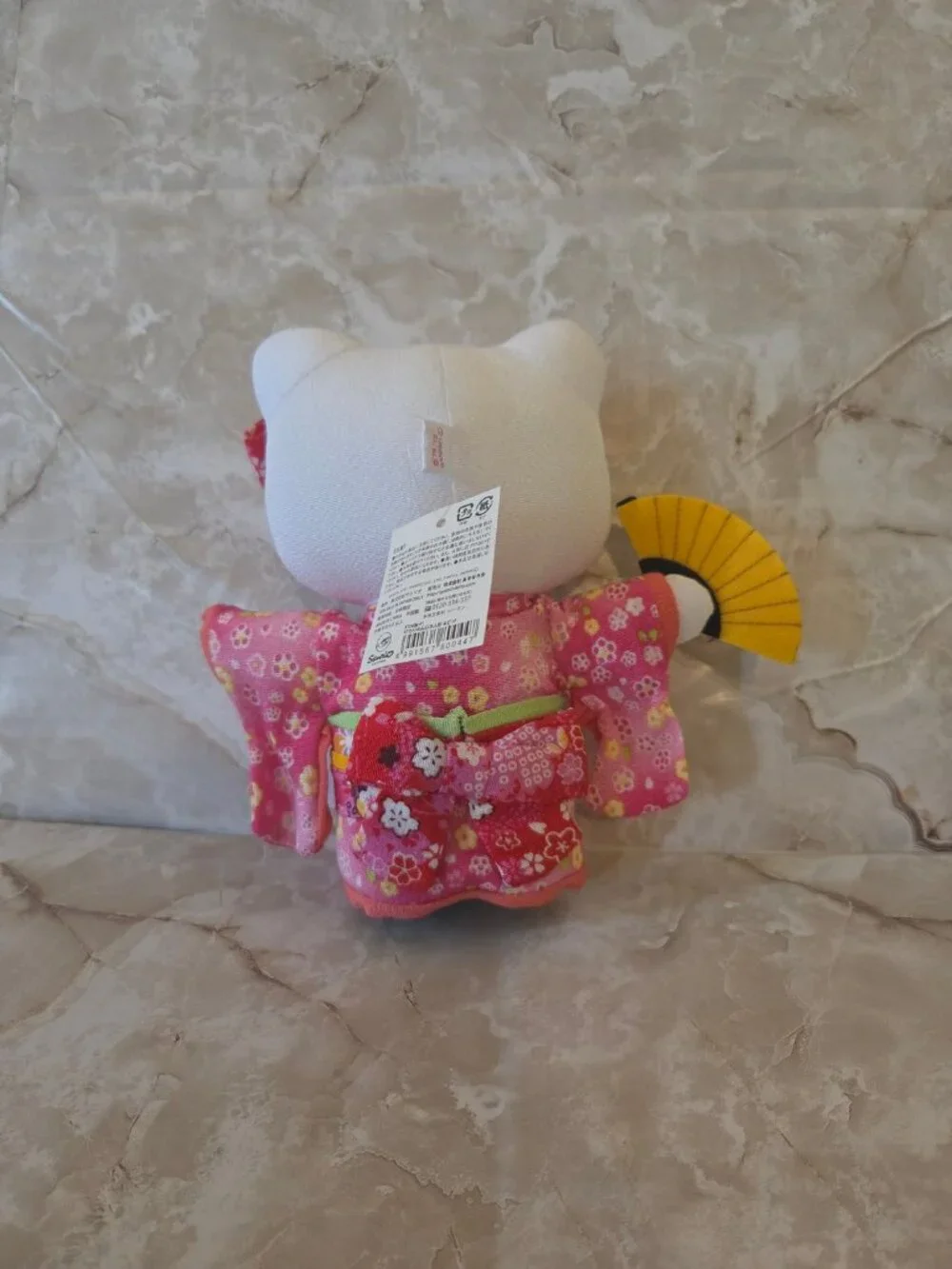 Sanrio Japan Hello Kitty Traditional Chirimen Pink Kimono Collectors Doll